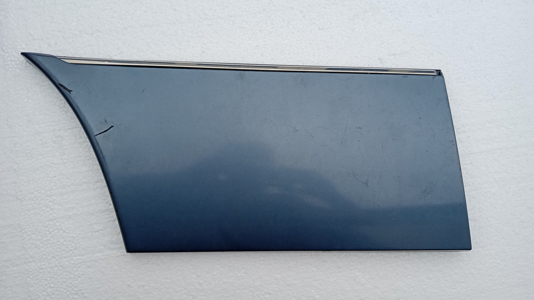 93-98 Mercedes Benz C140 right rear fender molding 1406902240