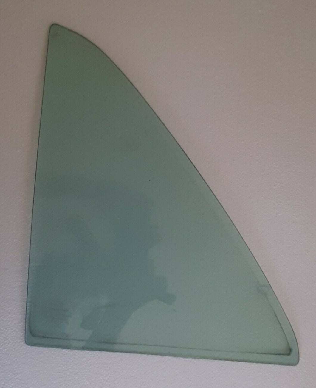77-85 Mercedes Benz W123 sedan rear door vent glass, right
