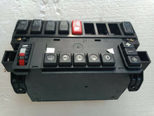 Load image into Gallery viewer, 85-93 Mercedes Benz W124 TE Kombi/Wagon A/C heater controls
