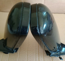 Load image into Gallery viewer, 91-99 BMW E36 OEM mirrors pair black
