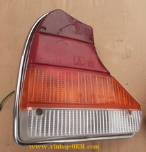 Load image into Gallery viewer, 79-92 Jaguar XJ series 3 pair of OEM taillights L942
